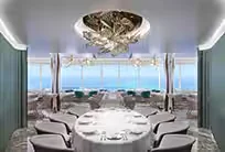 Restaurante com vista para o mar